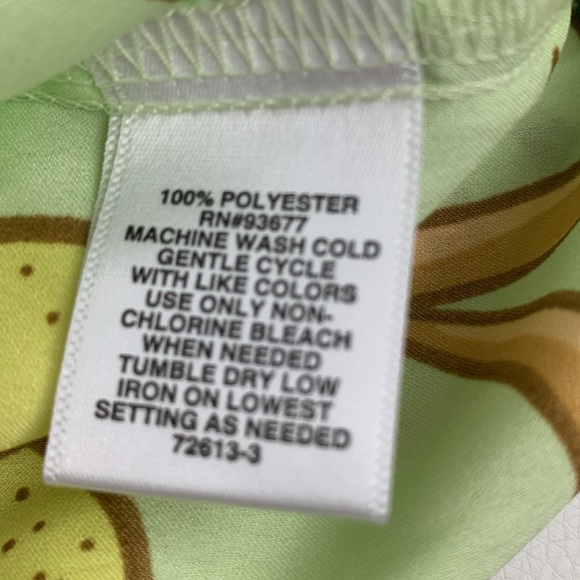 Ryegrass Lemon Print Ruffle Sleeve Top Size Large Green Yellow New NWT - Picture 6 of 11